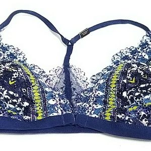 Victorias Secret Bralette  Medium New With Tags